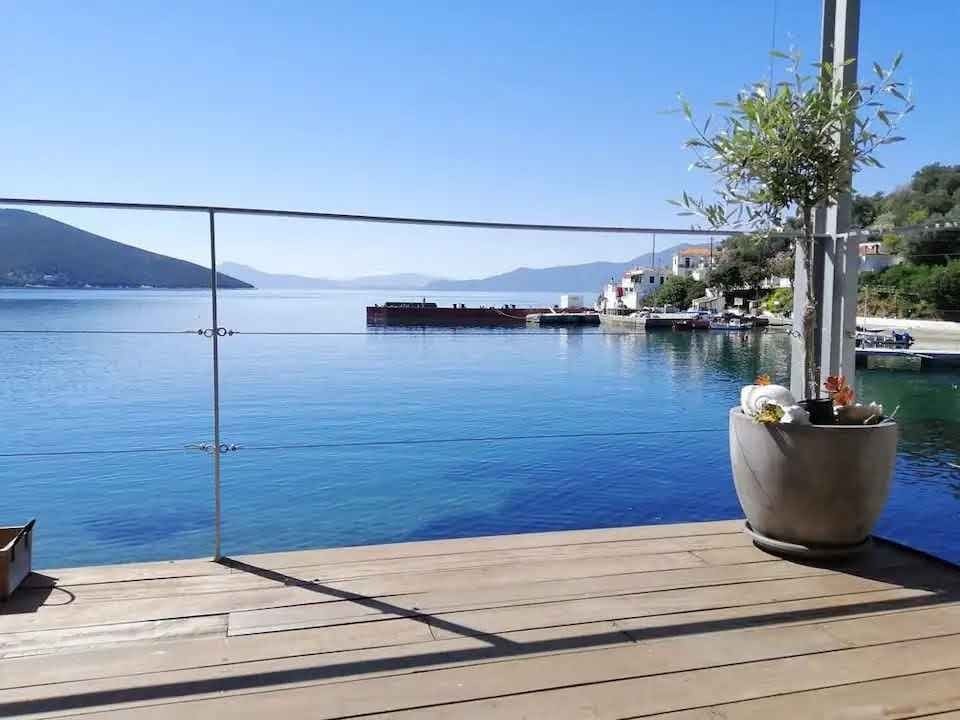 Front door sea view